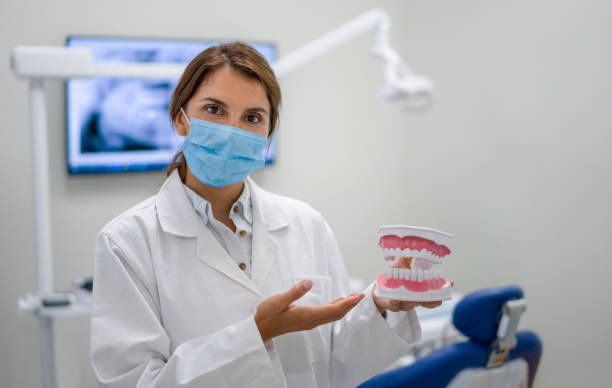 Best Emergency Dental Services for Seniors in Lacy Lakeview, TX